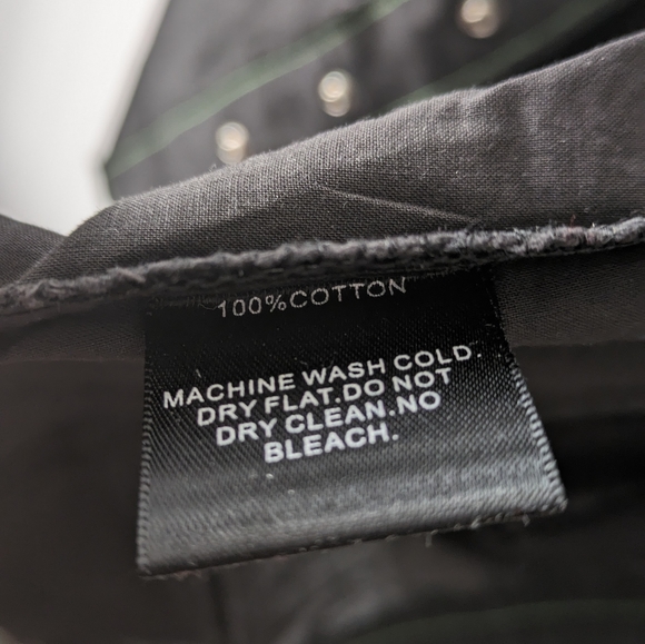 Lip Service Men's black sleeveless snap button shirt - Picture 9 of 9